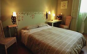 Hostal Fornos